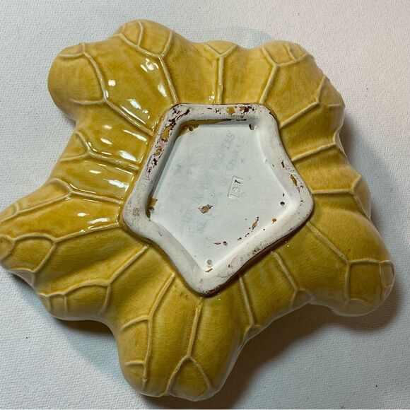 Frog on Lily Pad dish VINTAGE made in the People’s Republic of China - Picture 10 of 10